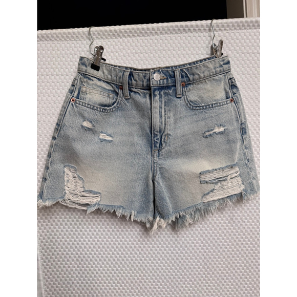 Sneak Peek Pants - Sneak Peek High Rise Distressed Denim Shorts 11/30